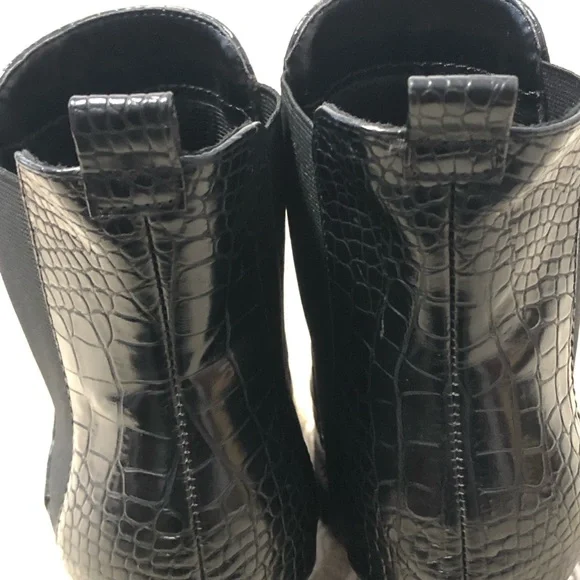 Soda Black Chunky Heeled Ankle Boots with crocodile/snake print - Picture 9 of 14